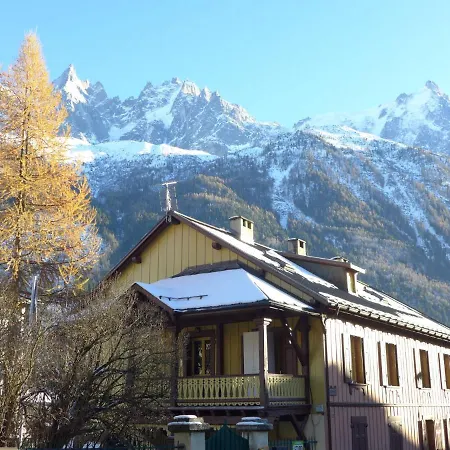 Apartment Le Suisse By Interhome Chamonix
